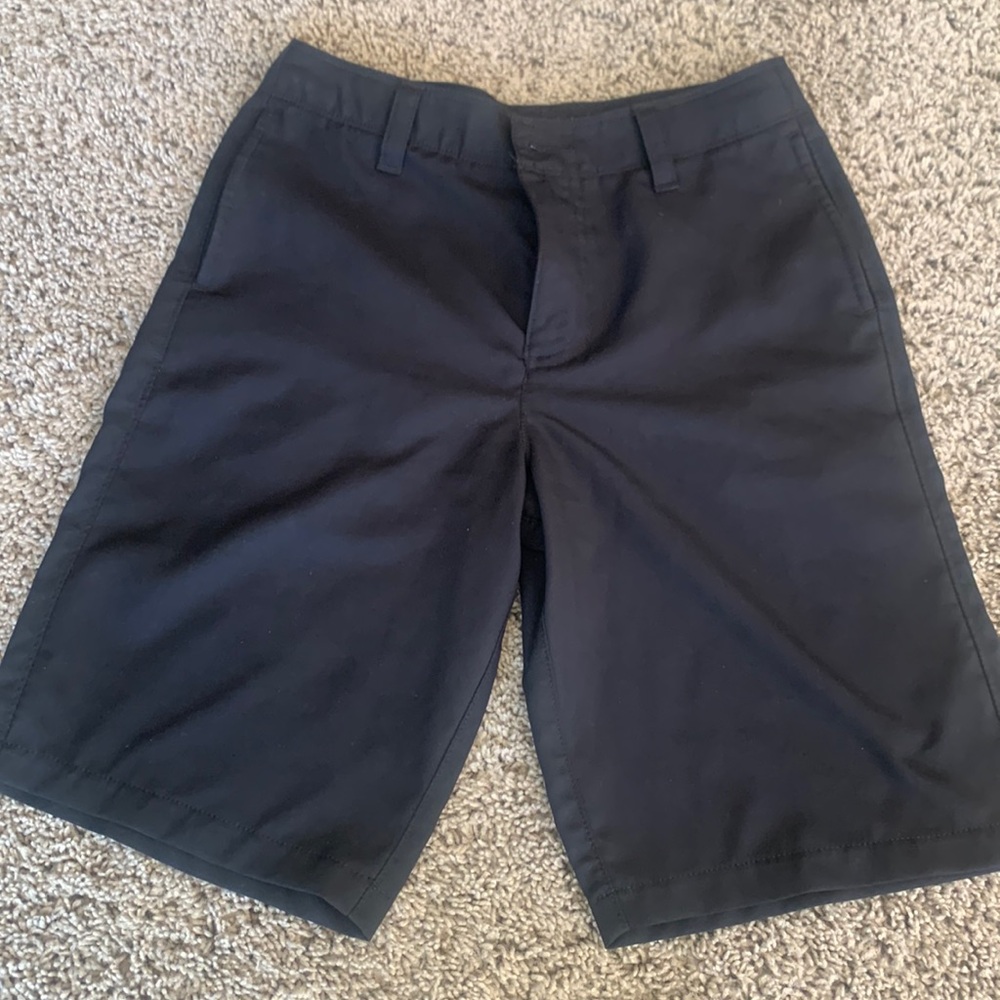 Youth Under Armour golf shorts